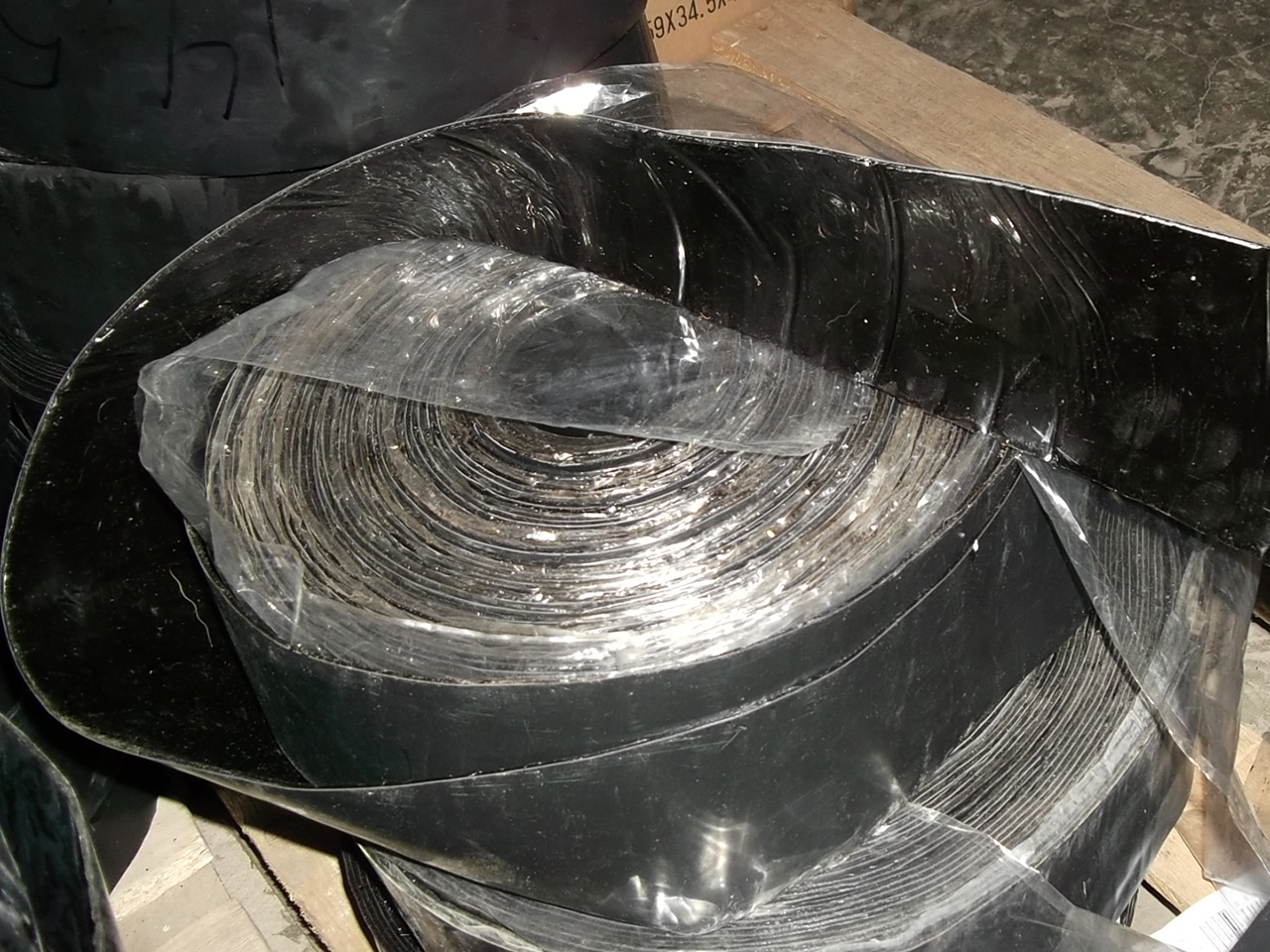 Контрафактная лента, сравнение 2